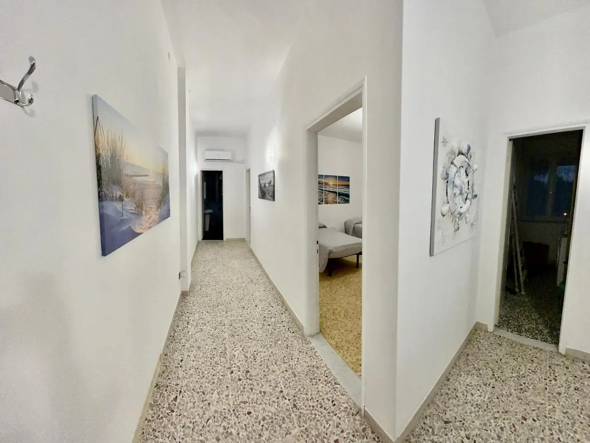 La Casa Dal Viale Al Mare Apartment Cecina  Italy