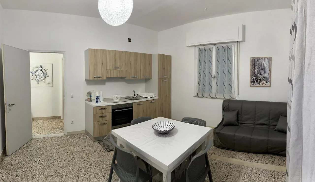 La Casa Dal Viale Al Mare Apartment Cecina   Cecina (Livorno)