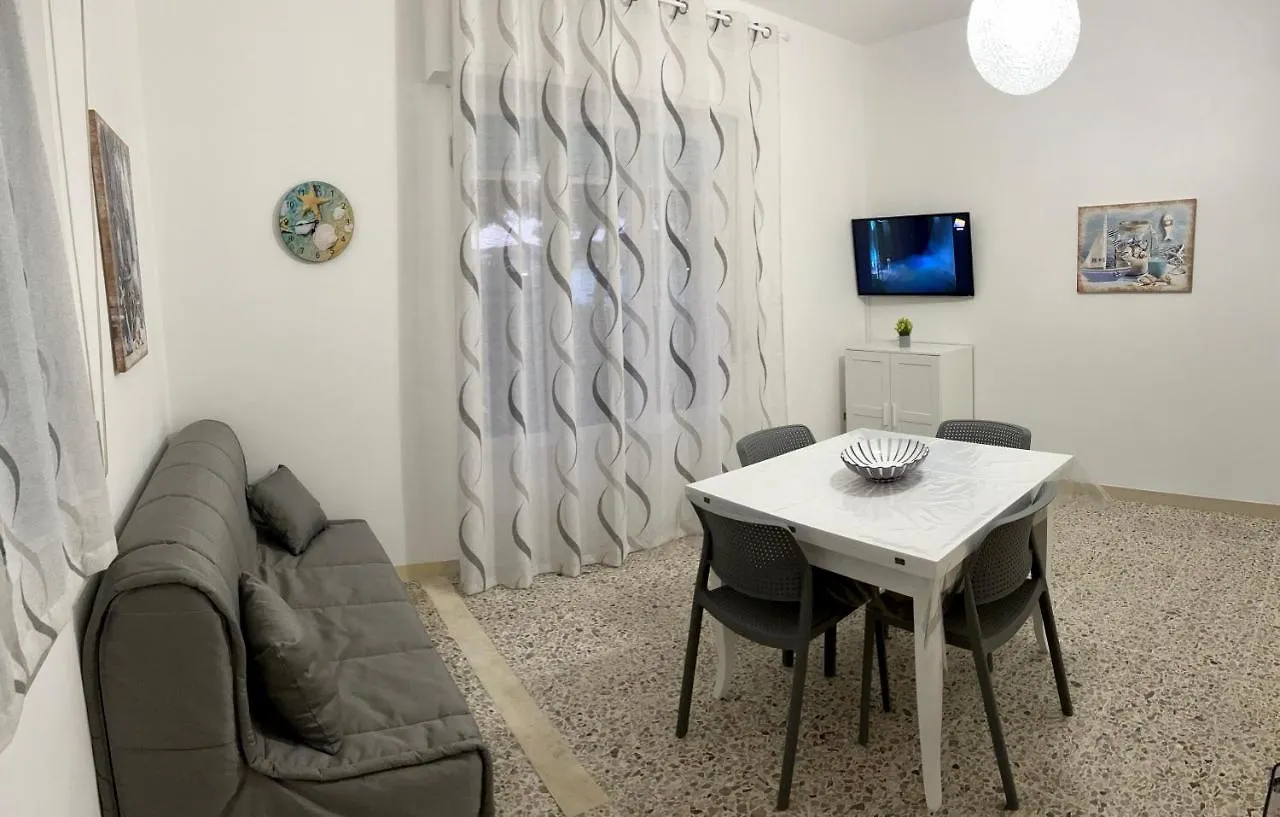 La Casa Dal Viale Al Mare Apartment Cecina